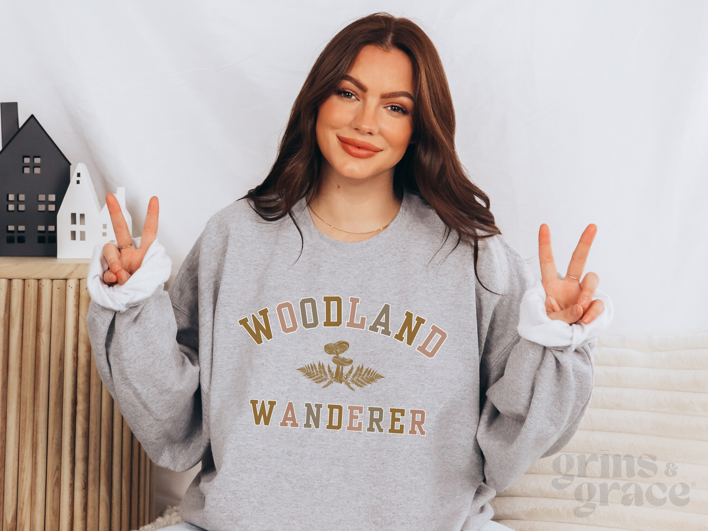 WOODLAND WANDERER WOMENS SWEATSHIRT | FULL COLOR