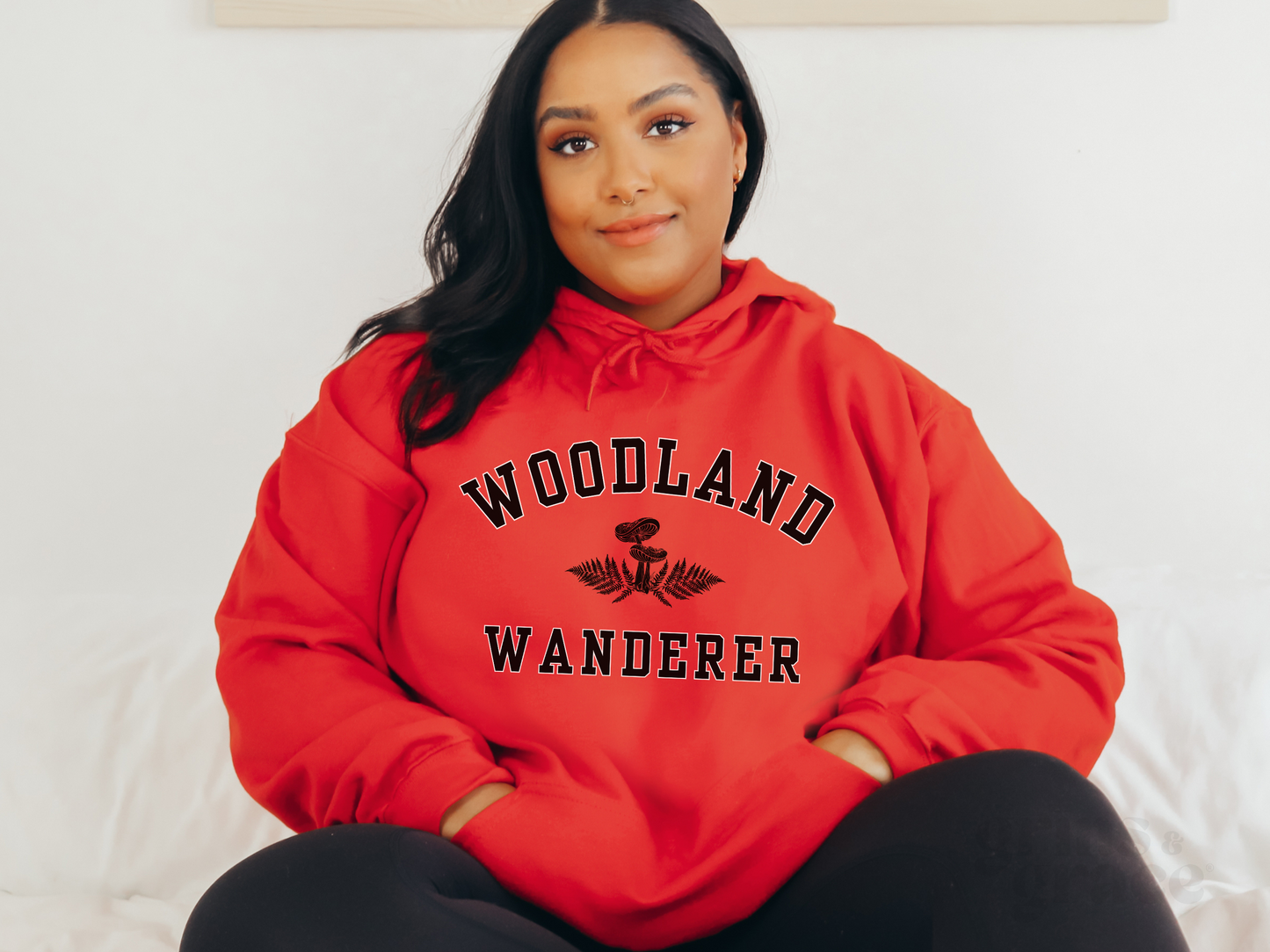 'WOODLAND WANDERER' WOMENS HOODIE | BLACK & WHITE