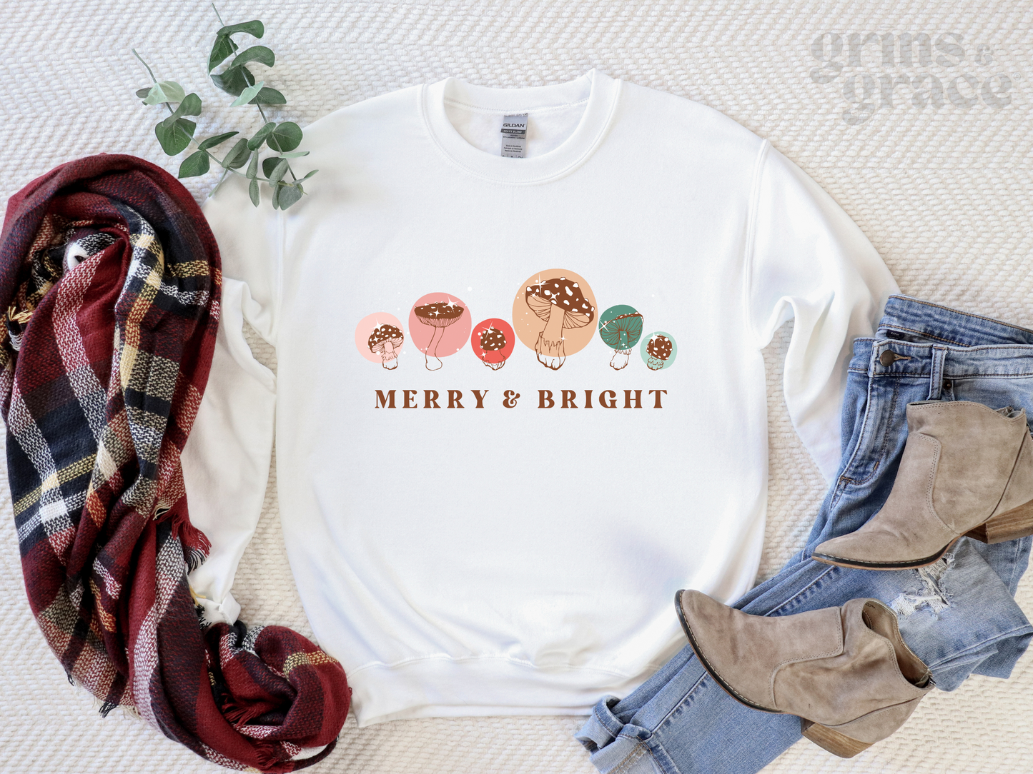 MERRY & BRIGHT MUSHROOM SWEATSHIRT | PINK & GREEN