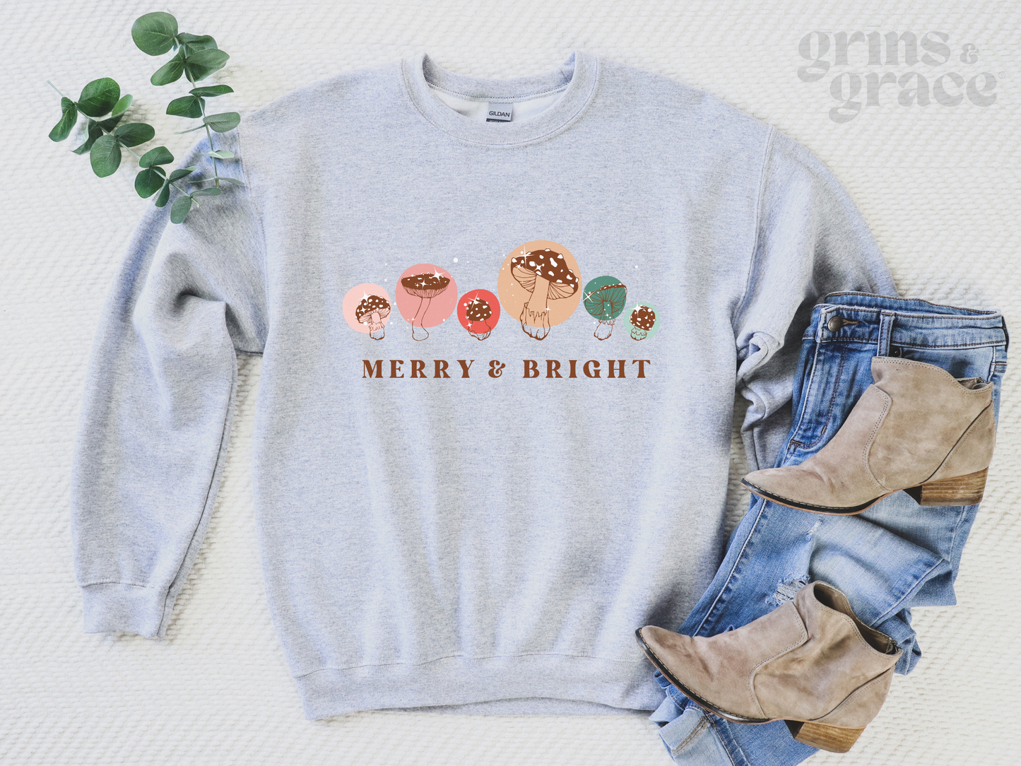 MERRY & BRIGHT MUSHROOM SWEATSHIRT | PINK & GREEN
