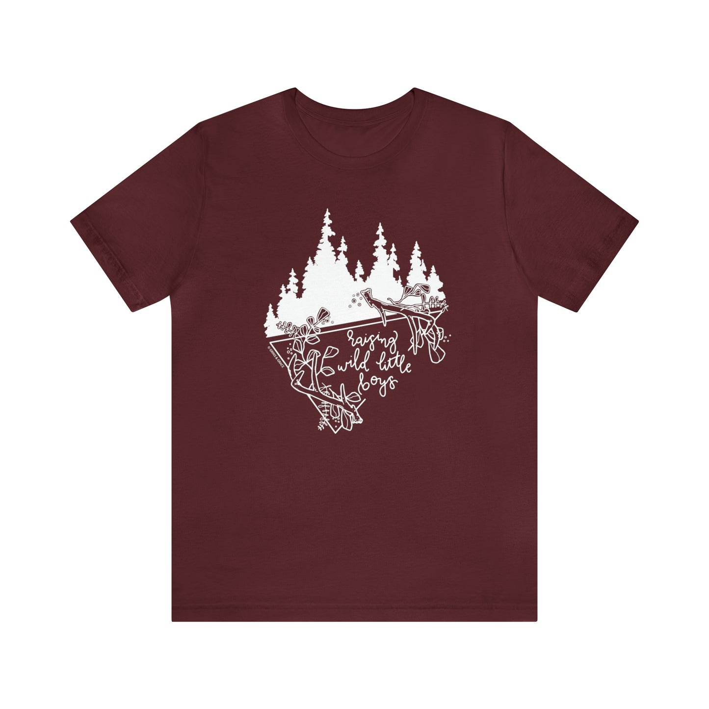 'RAISING WILD LITTLE BOYS' MOM T-SHIRT