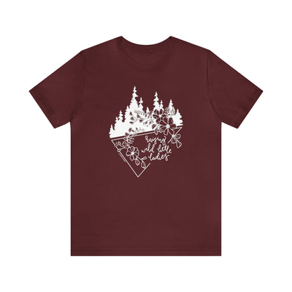 'RAISING WILD LITTLE LADIES' MOM T-SHIRT