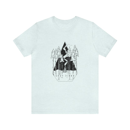 'COZY VIBES' UNISEX T-SHIRT