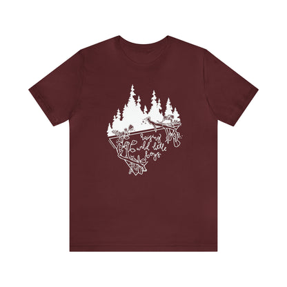'RAISING WILD LITTLE BOYS' MOM T-SHIRT